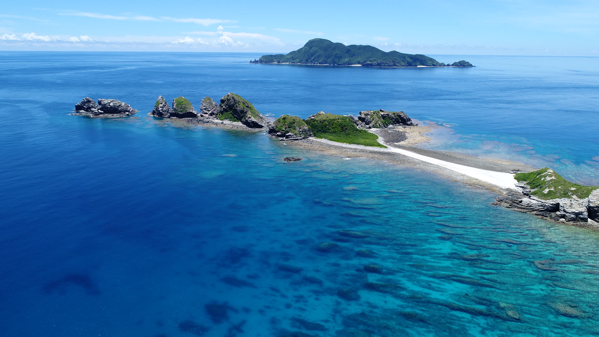 岩と砂でできた小島