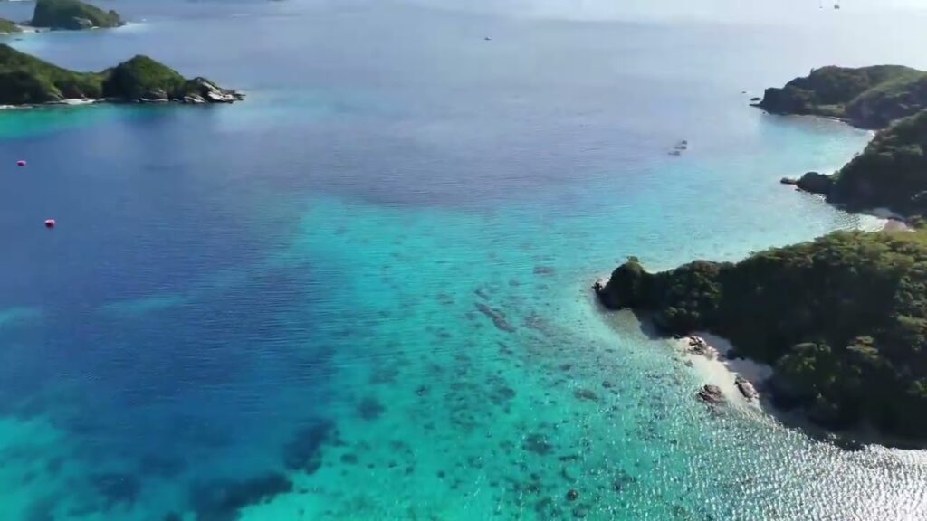 慶良間諸島国立公園を1時間 ― 阿佐の海を、空と水中から